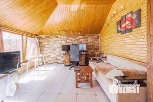 Дом 570м², 3-этажный, участок 5 сот.