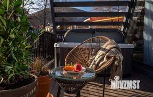 Дом 62м², 2-этажный, участок 9 сот.