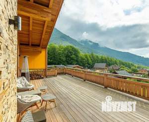 Дом 600м², 2-этажный, участок 30 сот.