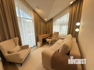 Дом 220м², 2-этажный, участок 4 сот.