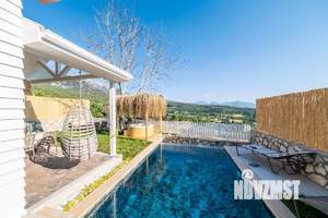 Коттедж 168м², 2-этажный, участок 7 сот.