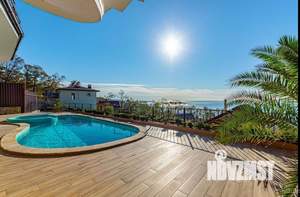 Дом 400м², 2-этажный, участок 11 сот.