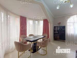 Дом 451м², 2-этажный, участок 725 сот.