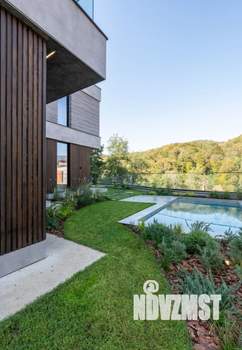 Дом 230м², 2-этажный, участок 5 сот.