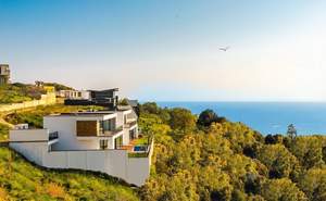 Дом 240м², 2-этажный, участок 5 сот.