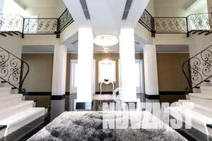 Дом 1100м², 3-этажный, участок 50 сот.