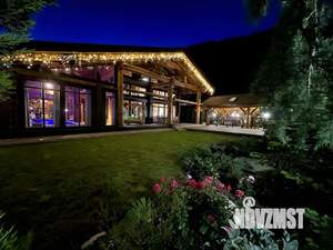 Дом 485м², 3-этажный, участок 8 сот.