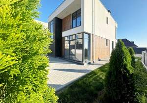 Дом 186м², 2-этажный, участок 5 сот.