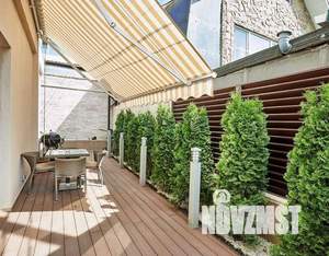 Дом 687м², 3-этажный, участок 6 сот.