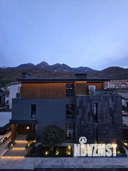 Коттедж 245м², 3-этажный, участок 3 сот.