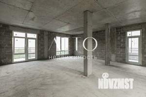 Дом 212м², 3-этажный, участок 6 сот.