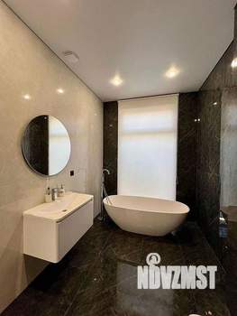 Дом 240м², 2-этажный, участок 4 сот.