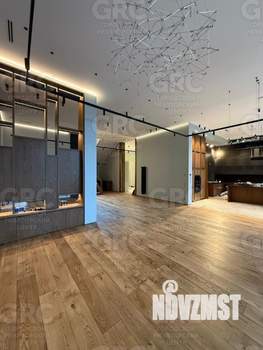 Дом 632м², 2-этажный, участок 30 сот.