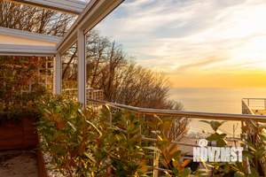 Таунхаус 304м², 2-этажный, участок 4 сот.