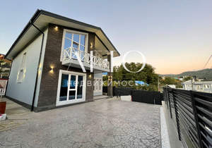 Дом 250м², 2-этажный, участок 5 сот.