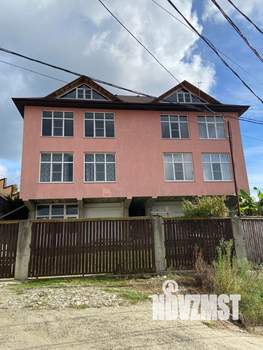 Таунхаус 226м², 3-этажный, участок 4 сот.