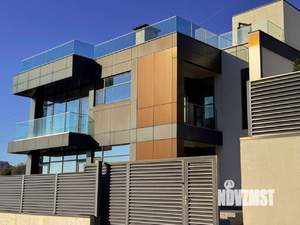 Дом 190м², 2-этажный, участок 4 сот.