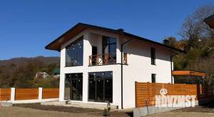 Дом 180м², 2-этажный, участок 5 сот.