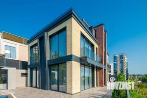 Дом 300м², 2-этажный, участок 7 сот.