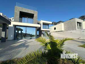 Дом 350м², 2-этажный, участок 7 сот.