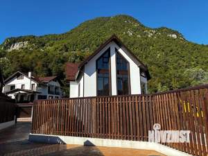 Коттедж 144м², 3-этажный, участок 4 сот.