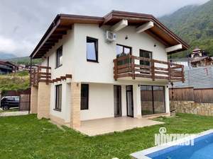 Дом 158м², 2-этажный, участок 4 сот.