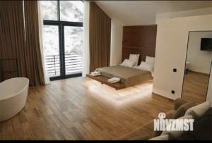 Дом 250м², 2-этажный, участок 5 сот.