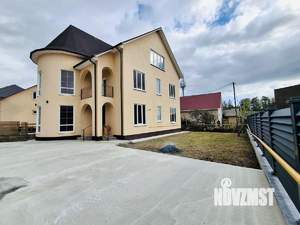 Дом 321м², 3-этажный, участок 5 сот.