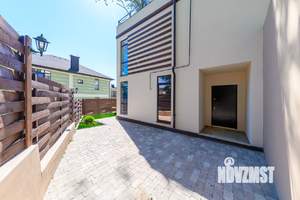 Таунхаус 120м², 2-этажный, участок 2 сот.