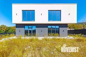 Дом 299м², 3-этажный, участок 6 сот.