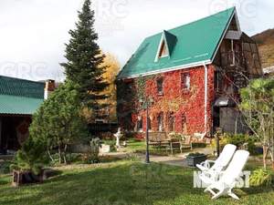 Дом 146м², 2-этажный, участок 13 сот.