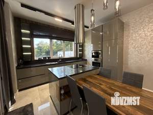 Дом 160м², 2-этажный, участок 4 сот.