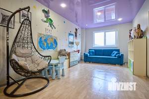 Дом 178м², 3-этажный, участок 3 сот.