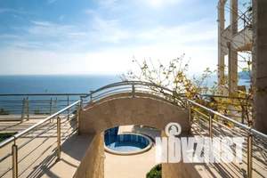 Дом 400м², 3-этажный, участок 10 сот.