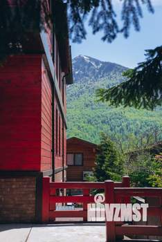 Дом 425м², 3-этажный, посуточно, 