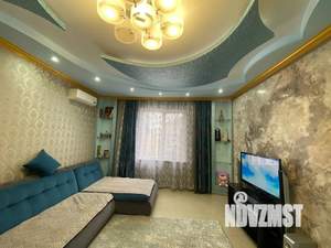 Дом 200м&sup2;, 2-этажный, посуточно, 