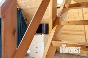 Дом 42м&sup2;, 2-этажный, посуточно, 