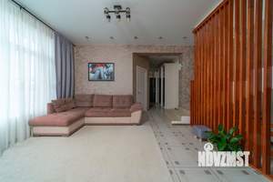 Дом 140м², 2-этажный, посуточно, 