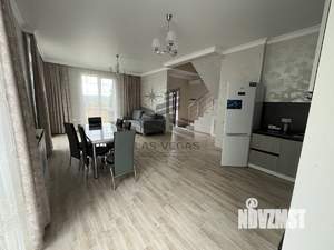 Коттедж 120м², 2-этажный, на длительный срок, 