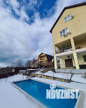 Дом 300м², 3-этажный, посуточно, 