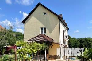 Дом 250м², 3-этажный, посуточно, 