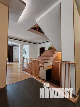 Дом 450м², 3-этажный, посуточно, 