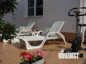 Дом 75м&sup2;, 3-этажный, посуточно, 