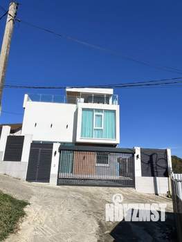 Дом 230м&sup2;, 3-этажный, посуточно, 