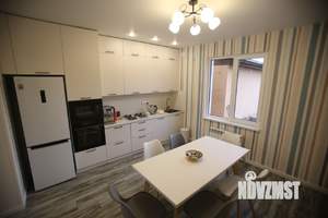 Дом 130м&sup2;, 2-этажный, на длительный срок, 