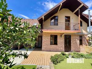 Коттедж 130м², 2-этажный, на длительный срок, 