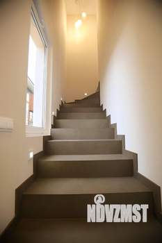 Дом 130м&sup2;, 2-этажный, на длительный срок, 