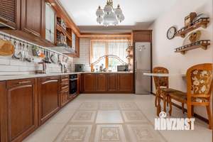 Дом 315м², 3-этажный, посуточно, 