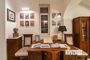 Дом 200м², 2-этажный, на длительный срок, 