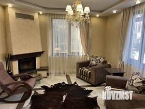 Дом 210м², 2-этажный, посуточно, 